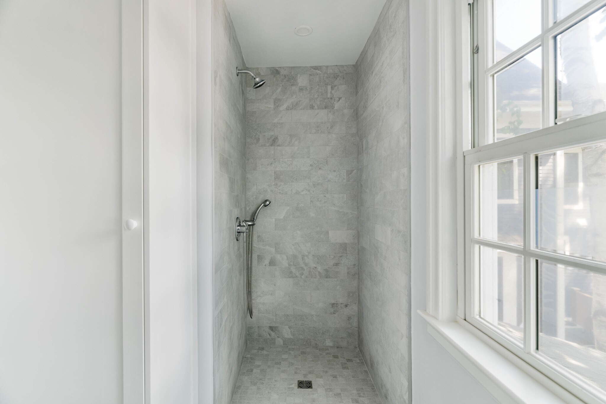Building Photo - 48 Gorham Ave