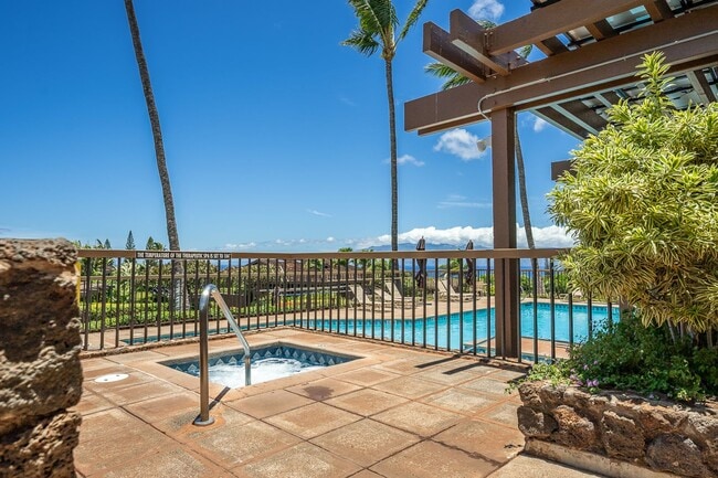 Building Photo - Renovated Two Bedroom/Two Bathroom at The Masters!