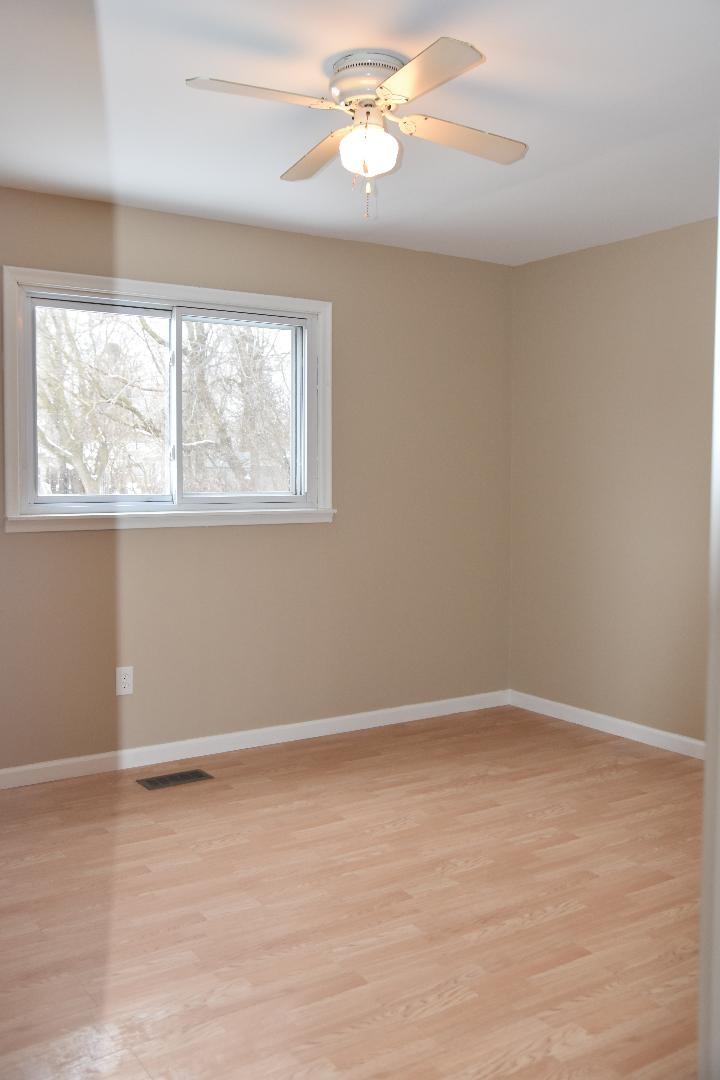 Building Photo - 3273 Berent St