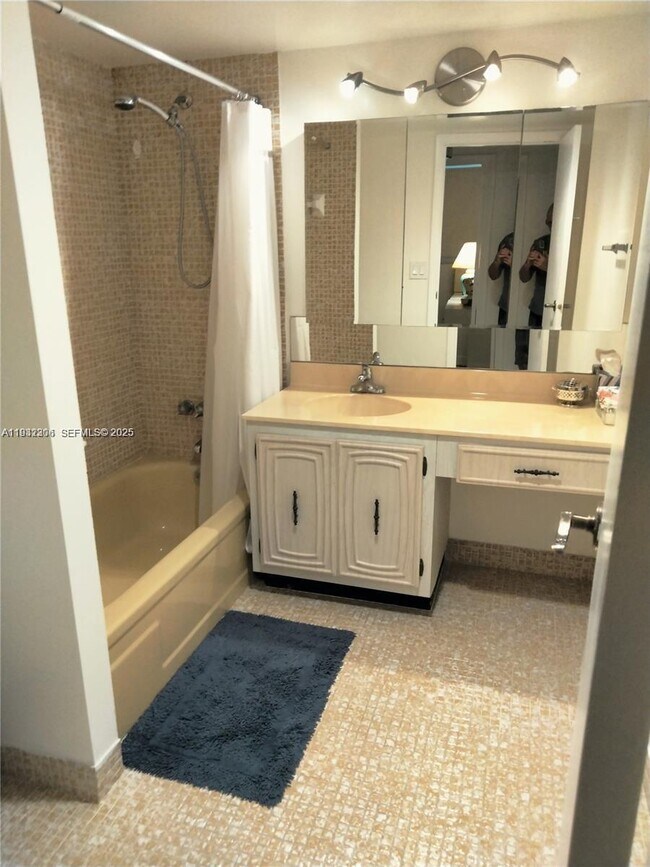 Building Photo - 3801 Environ Blvd