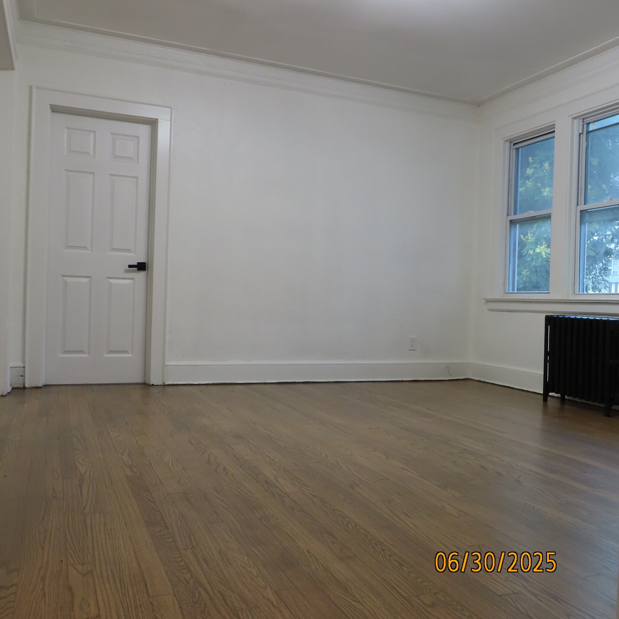 Building Photo - 348 Boyden Ave