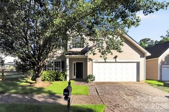 Building Photo - 3003 Moonstone Ln