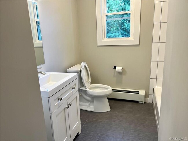 Building Photo - 46 Sunset Dr