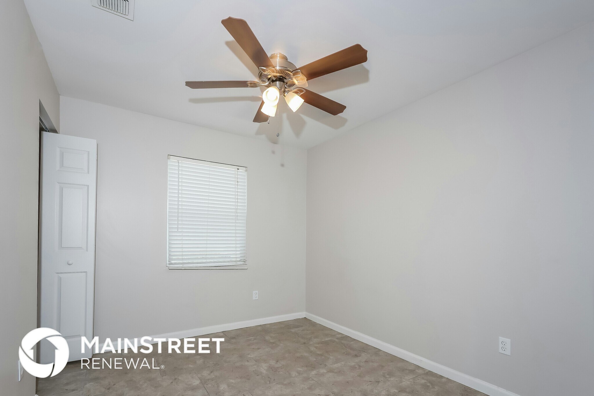 Building Photo - 1365 Savoyard Way