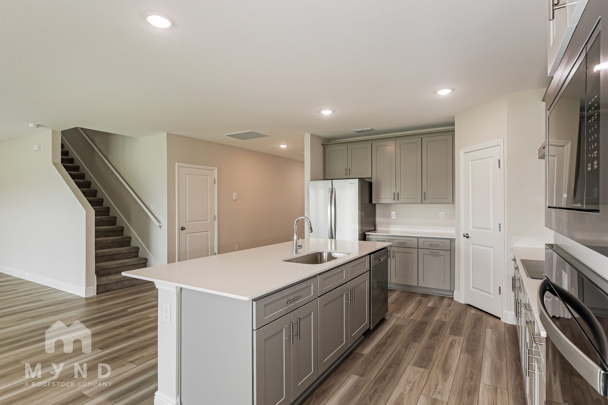 Building Photo - 31713 Chateau Mnr Ln