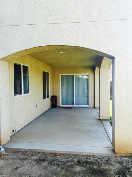 Backyard patio - 5462 W Holland Ave