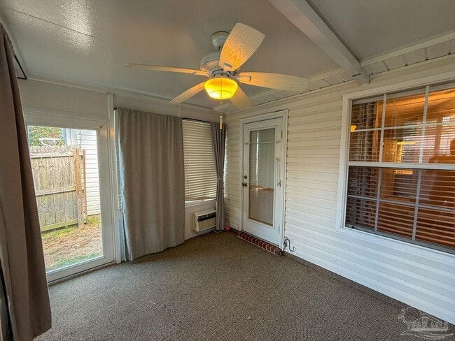 Building Photo - 2511 Trailwood Dr