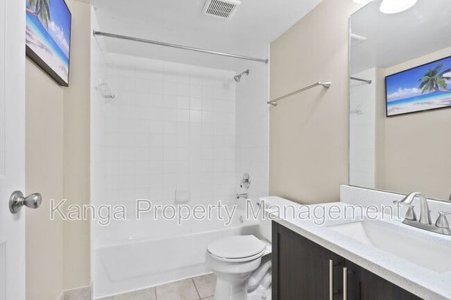 Building Photo - 4159 N Haverhill Rd