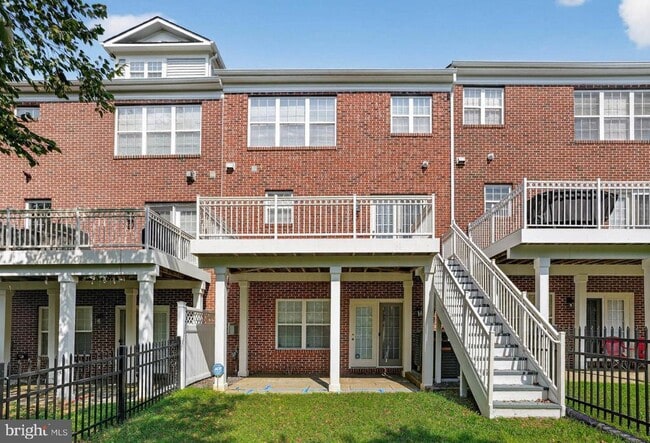 Building Photo - 14637 Argos Pl