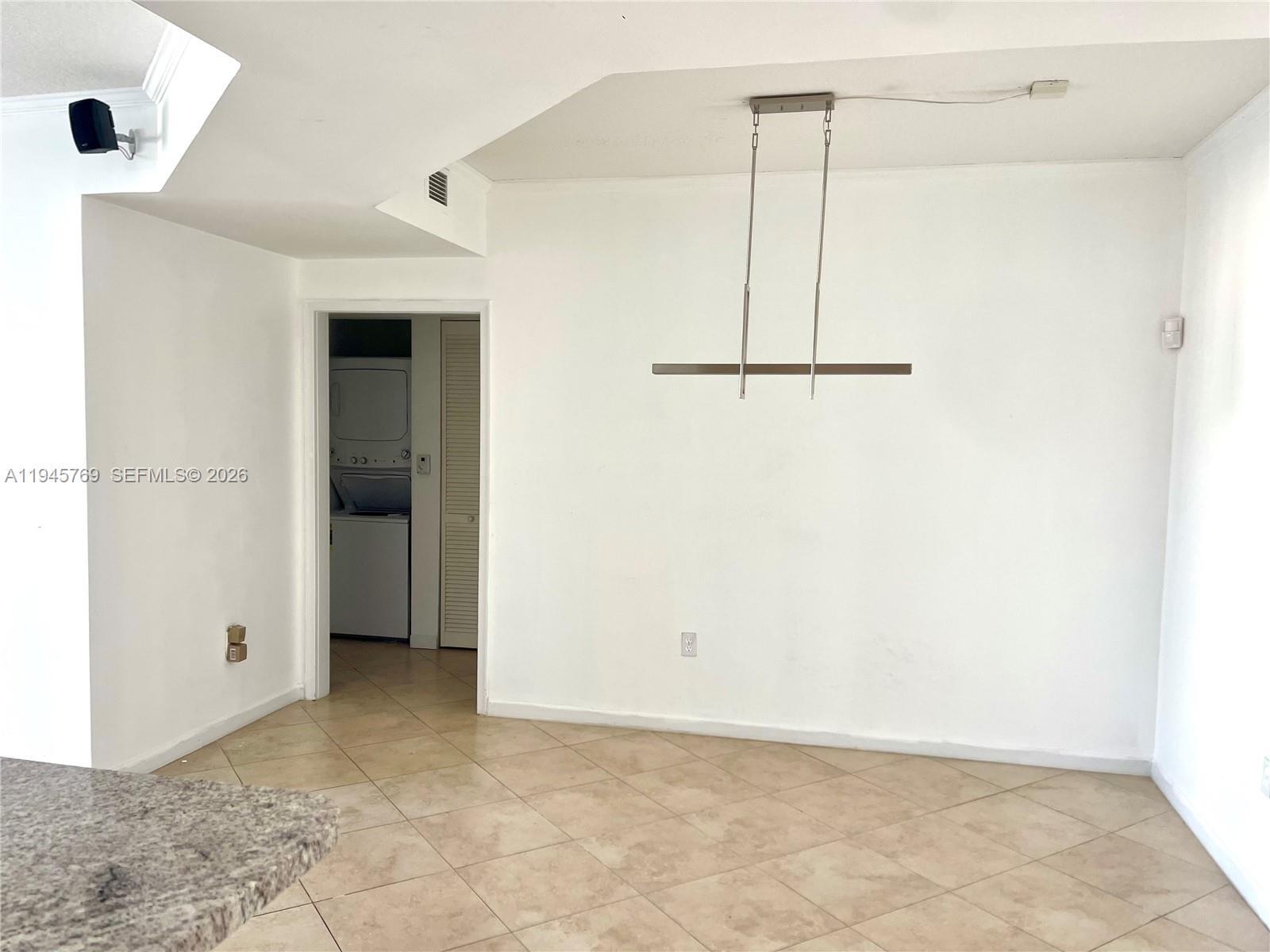 Building Photo - 18800 NE 29th Ave