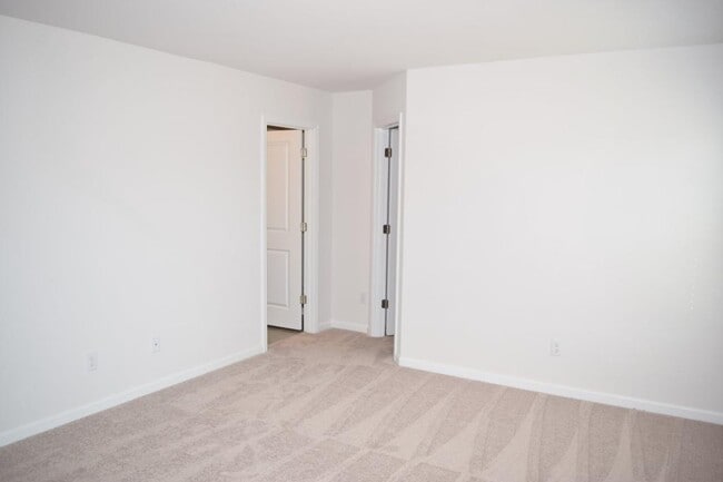 Building Photo - 3934 Townes Blvd