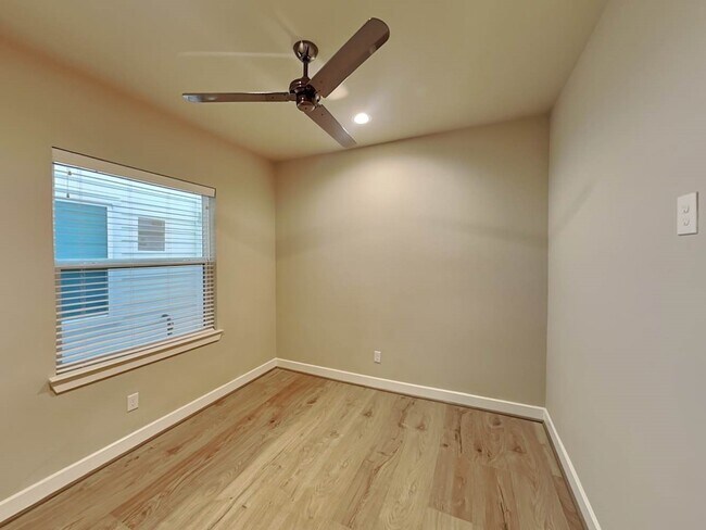 Building Photo - 6343 Paddington Bnd Dr
