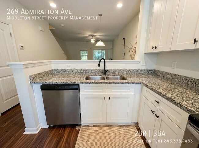 Building Photo - 269 Admiration Ave