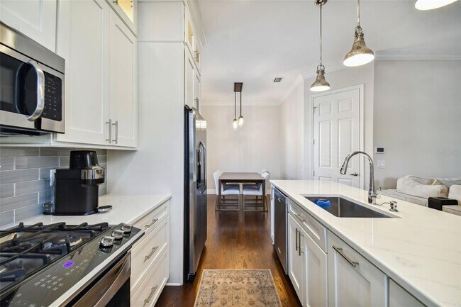 Building Photo - 1001 EDISON PARK Ct