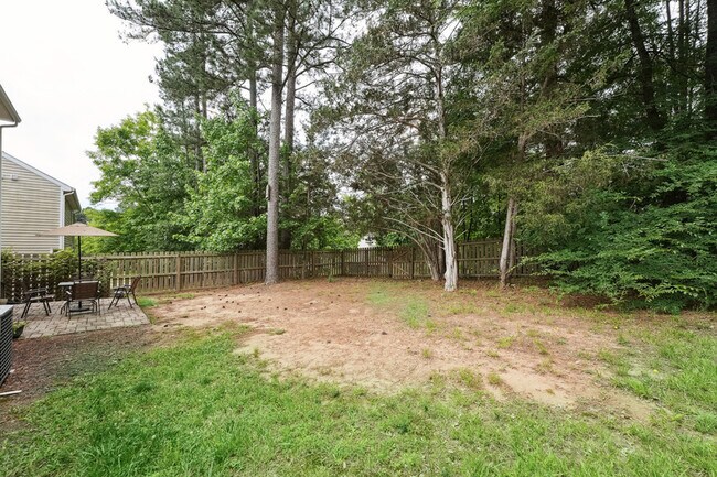 Building Photo - 2203 Elk River Dr