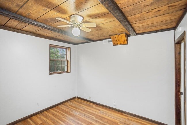 Building Photo - 2909 Cherry Hills Dr