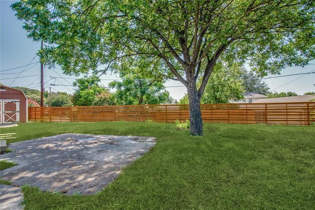 Building Photo - 9036 Clearwater Dr