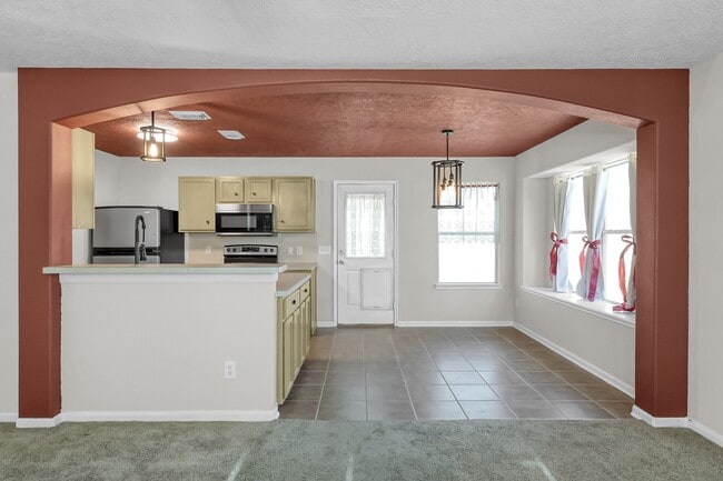 Building Photo - 13952 Buckskin Dr