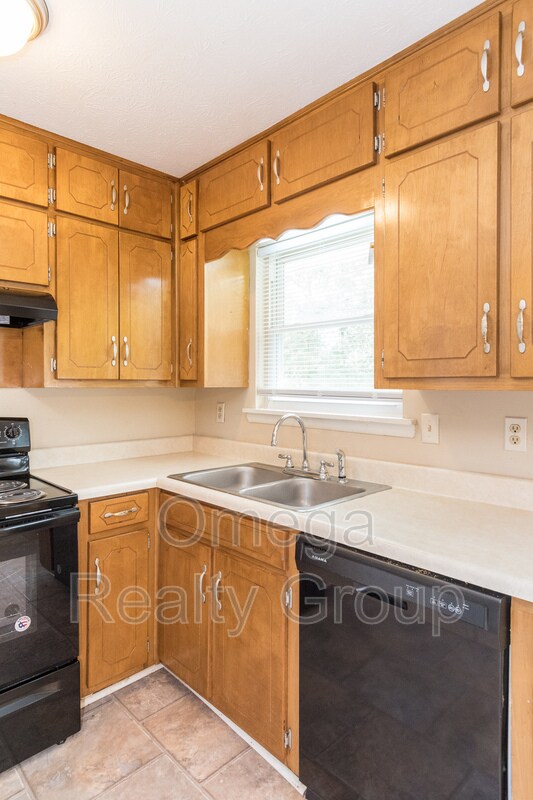 Building Photo - 2600 Fitzgerald Rd