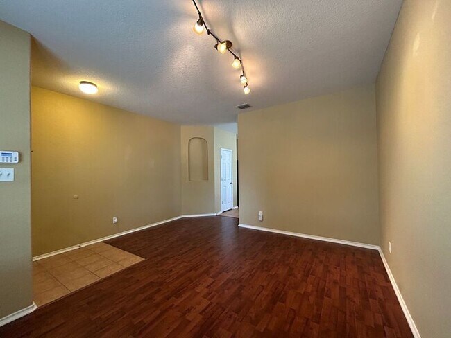 Building Photo - 7635 Paraiso Haven