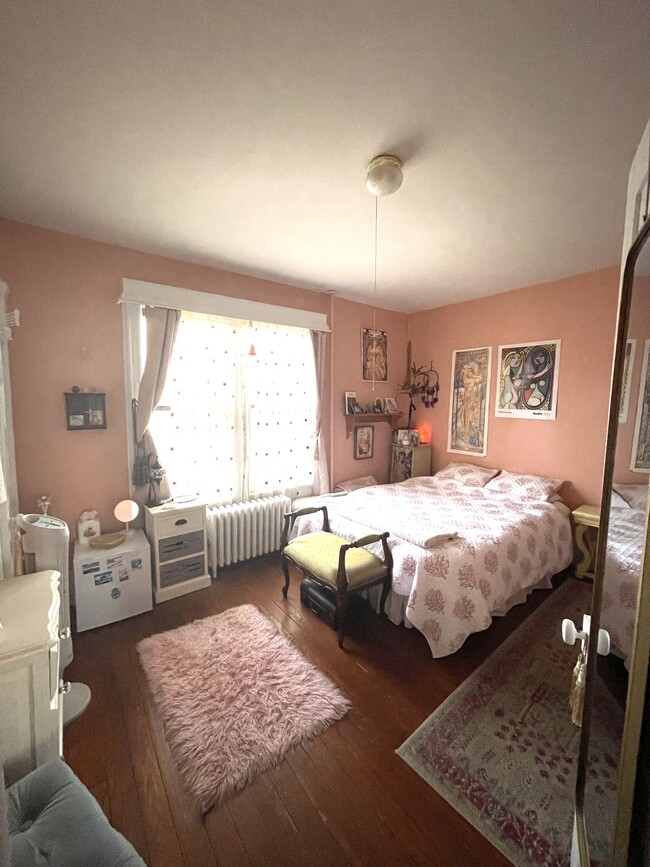 Master spacious Master bedroom with great closet with natural morning sunshine - 42 Central Ave