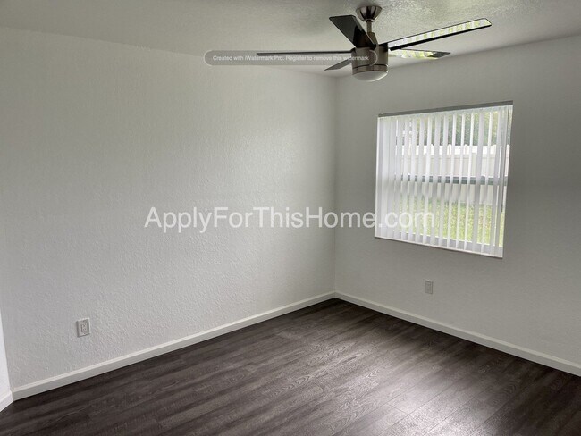 Building Photo - Single Family Home in Seminole