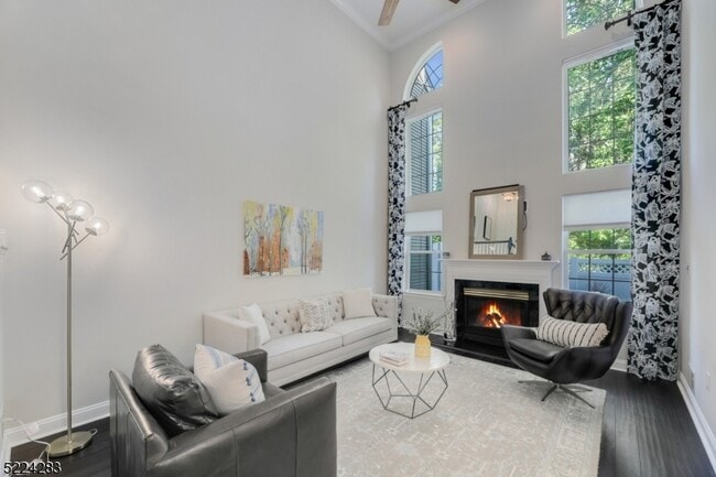 Building Photo - 13 Knox Ct