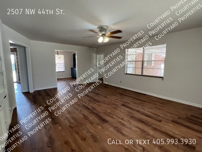 Building Photo - 2507 NW 44th St