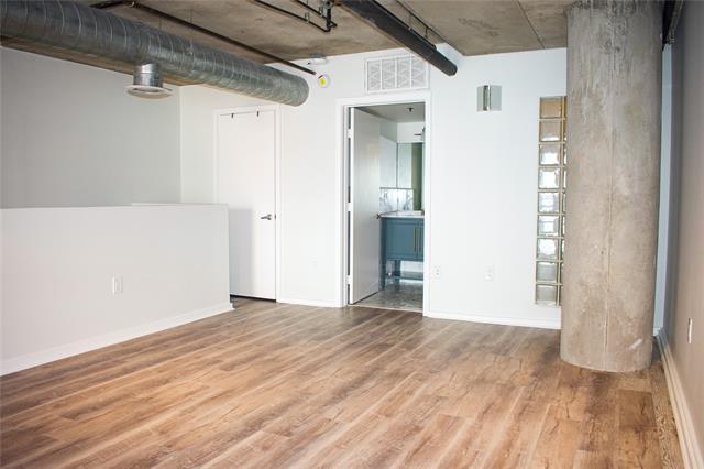 Building Photo - 3110 Thomas Ave