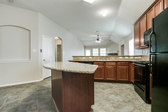 Building Photo - 160 Briar Grove Dr