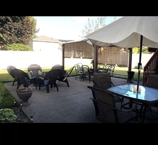 Building Photo - Beautiful Liberty lake home coming soon!