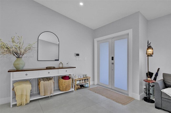 Building Photo - 15962 SW 138th Ct