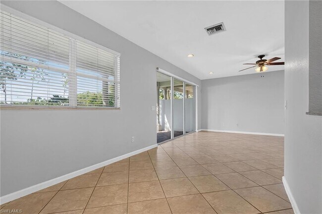 Building Photo - 7032 Ambrosia Ln