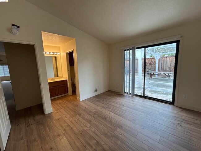 Building Photo - 2632 Point Lobos Ct