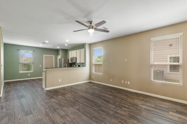 Building Photo - 835 Coffee Mill Creek Ln