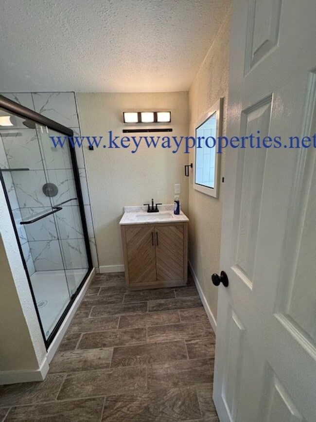 Building Photo - Beautifully Renovated Home for Rent