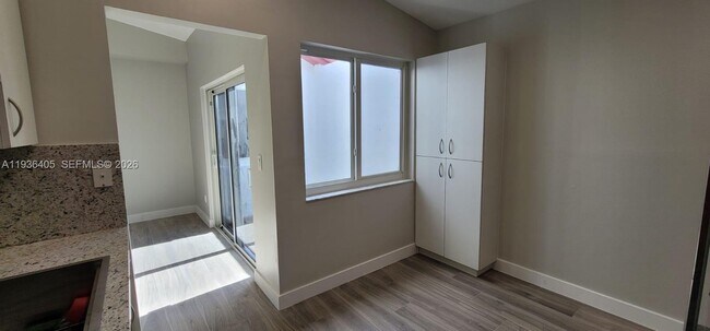 Building Photo - 14835 SW 111th Terrace