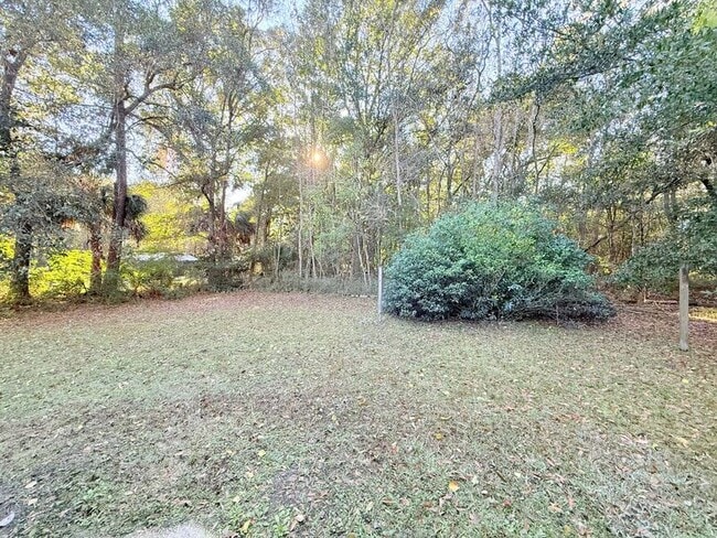 Building Photo - 721 N 48th Ave