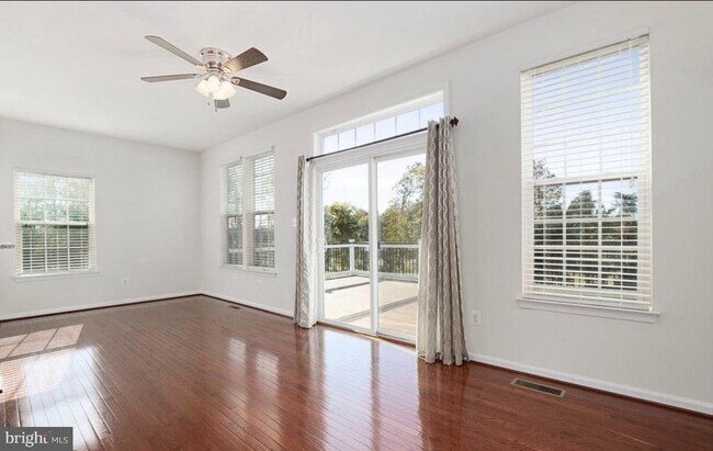 Building Photo - 22889 Lacey Oak Terrace