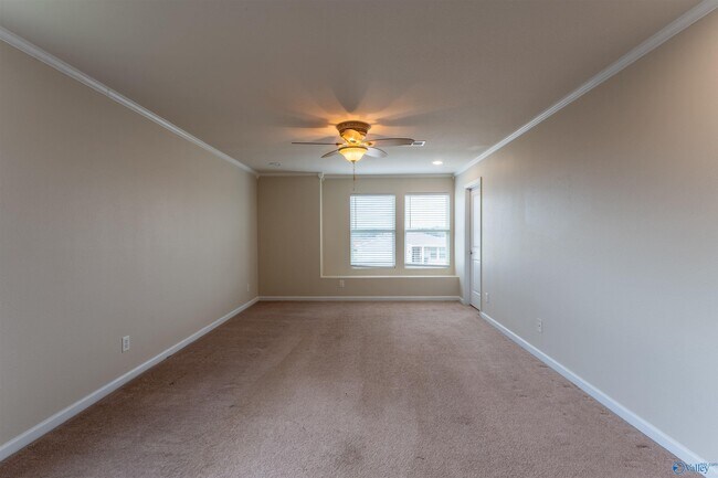 Building Photo - 3474 Avalon Lake Dr SW