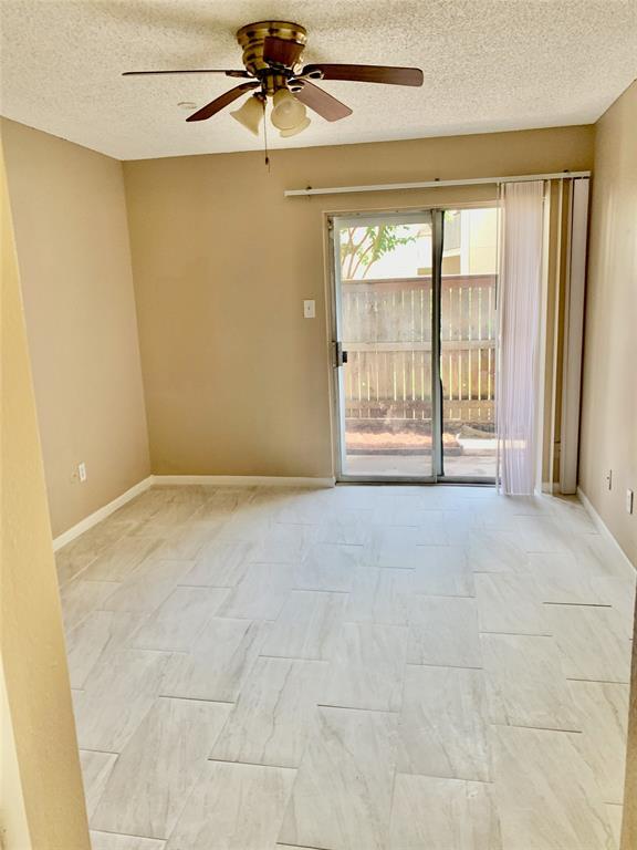 Building Photo - 1900 Bay Area Blvd