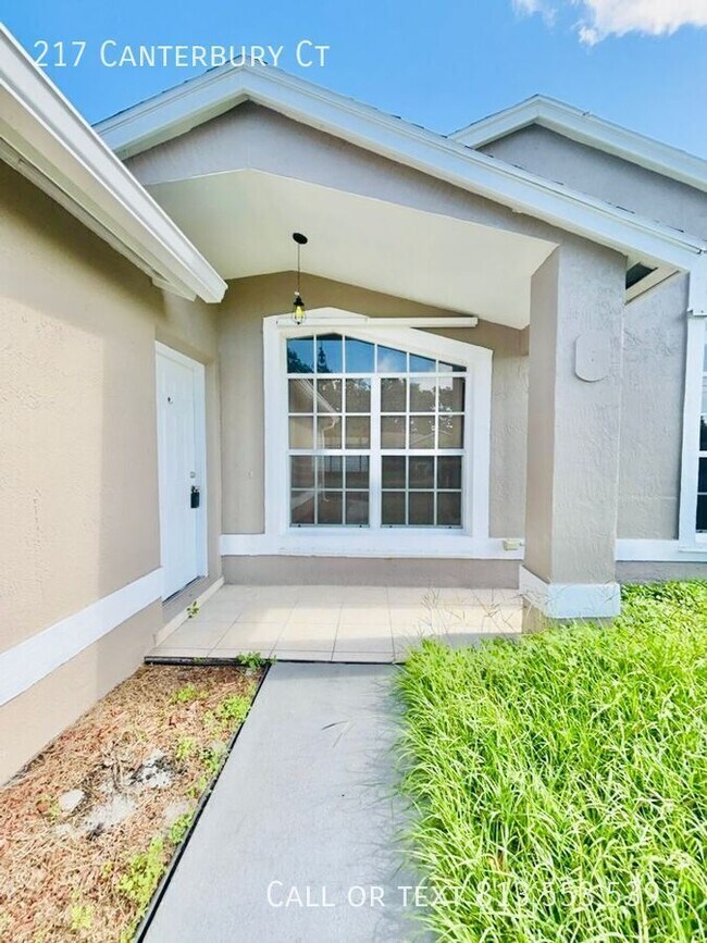 Building Photo - 217 Canterbury Ct