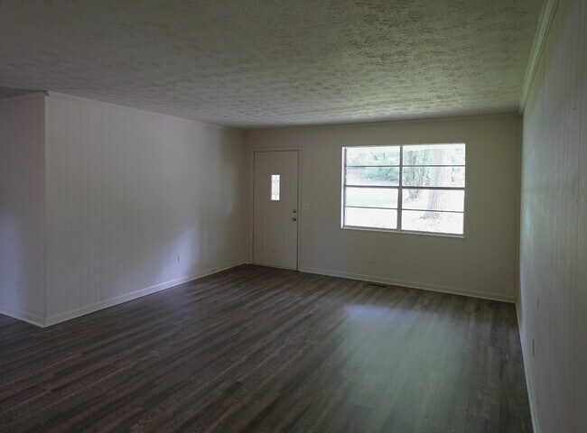 Building Photo - 3887 Rosita Ave