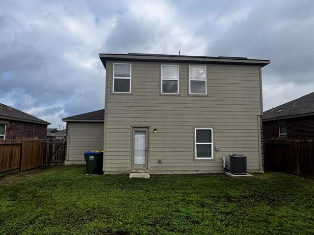 Building Photo - 13713 Henry Wallace Ln