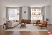 Building Photo - 215 W 7th St