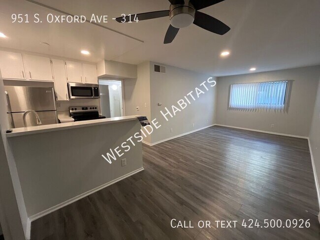 Primary Photo - 951 Oxford Ave