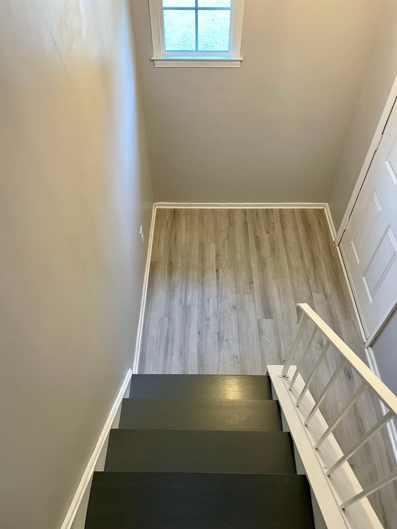 Building Photo - 1700 Choate Pl