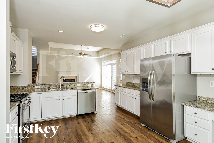 Building Photo - 112 Market Ln