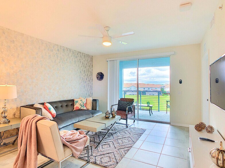 Building Photo - 3111 Paradox Cir