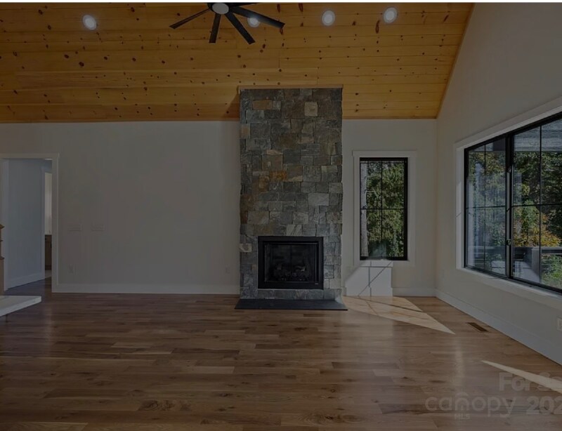 Building Photo - 154 Osceola Rd